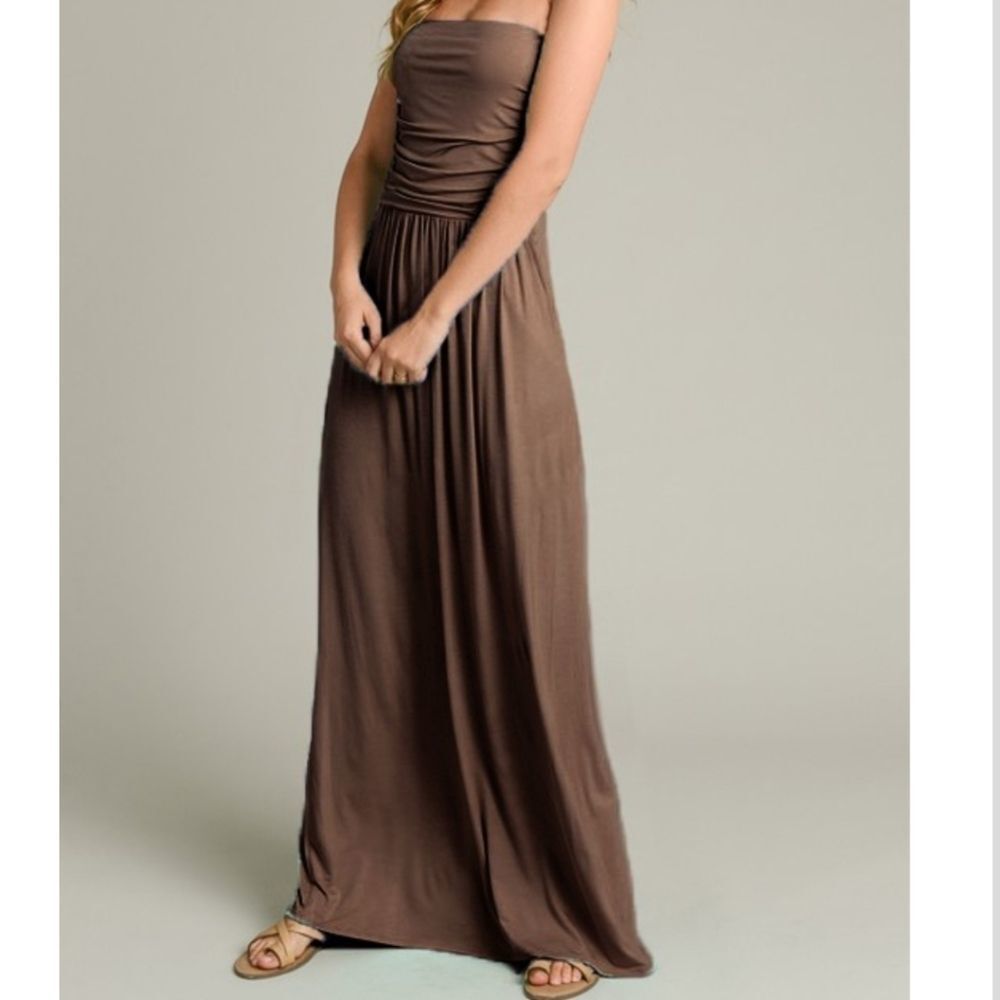 𝅺💖STRAPLESS Maxi Dress